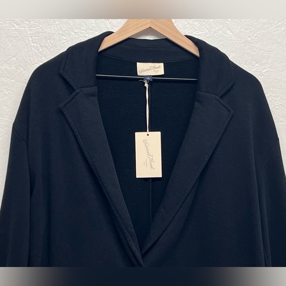 Universal Thread Women’s - Long Sleeve Blazer/ Jacket - Black - XL - Picture 7 of 10